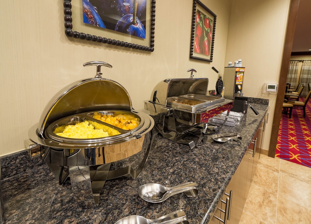TownePlace Suites by Marriott Seguin - photo 16