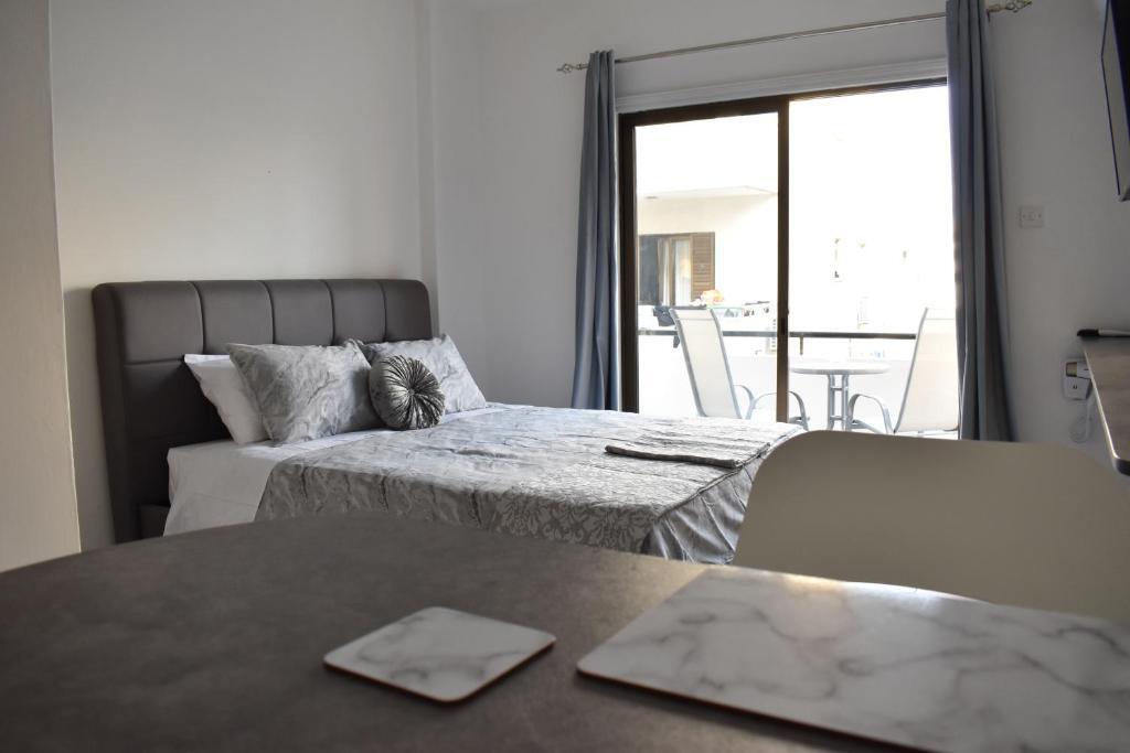 Marias Apartment in city centre near beach