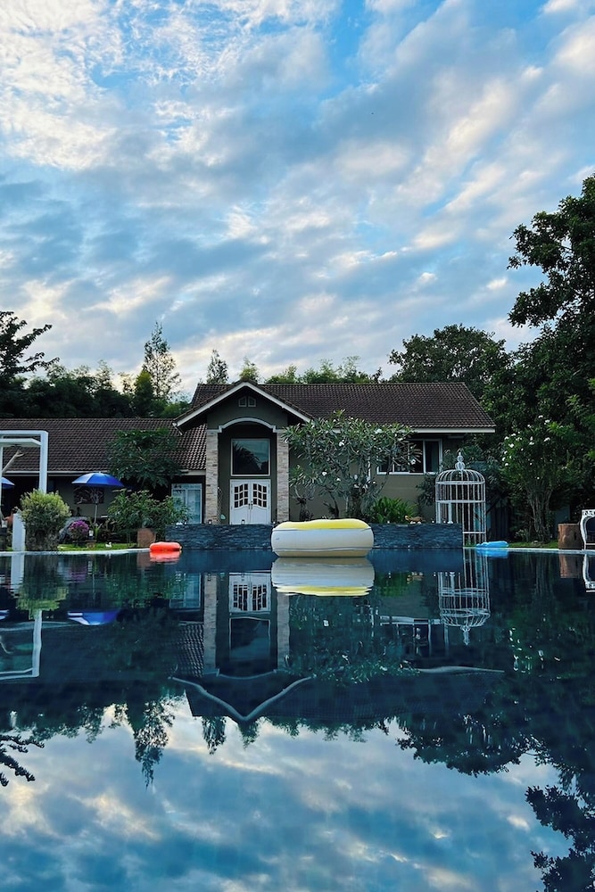 Thai Good Arts Resort in Hang Dong, Thailand