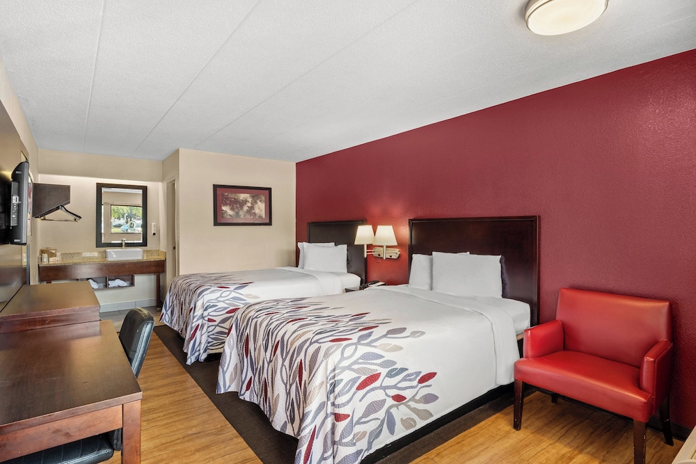 Red Roof Inn Lansing East MSU - photo 9