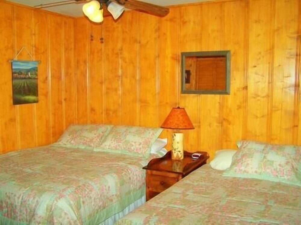 Golden Bear Cottages - photo 22