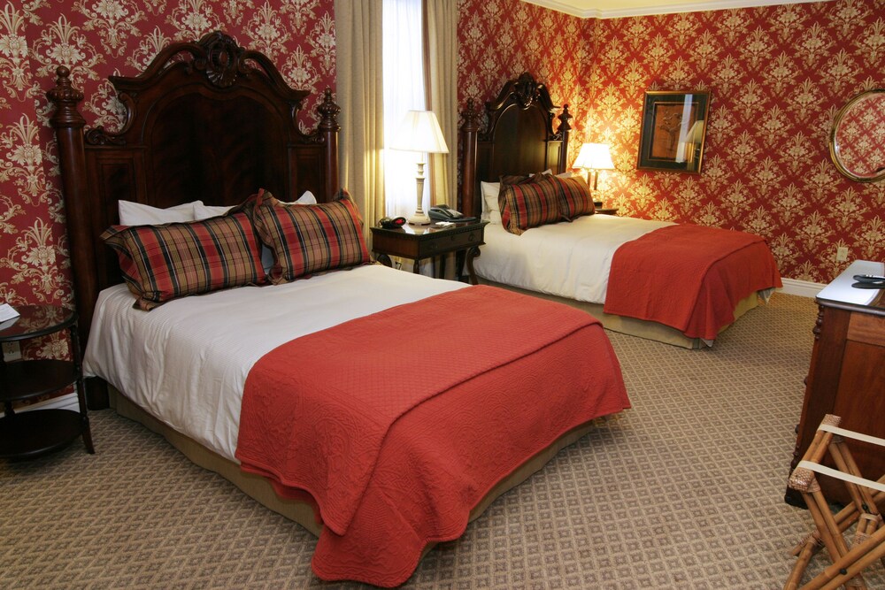 Charley Creek Inn - photo 6
