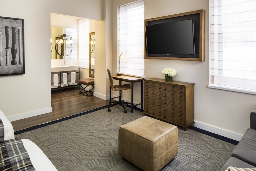 Hotel Indigo Boston Garden by IHG - photo 9