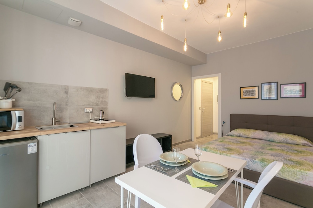 Milano Central — 4-Star Luxury Hotel in Milan, Italy