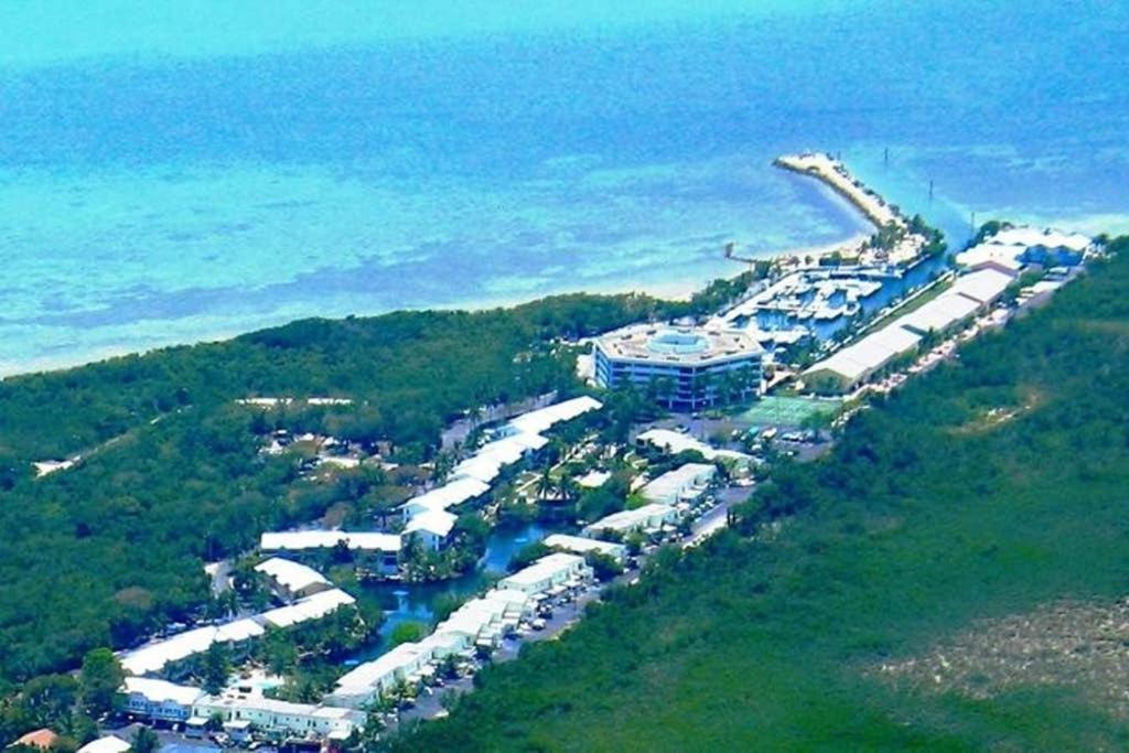 Licensed Mgr Modern Oceanfront Condo Beautiful Ocean Views Beach Resort 2 King Beds - photo 25