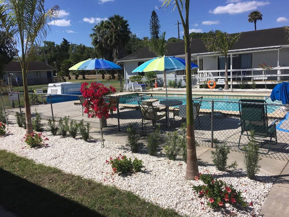 The Rivers Edge Motel - photo 29
