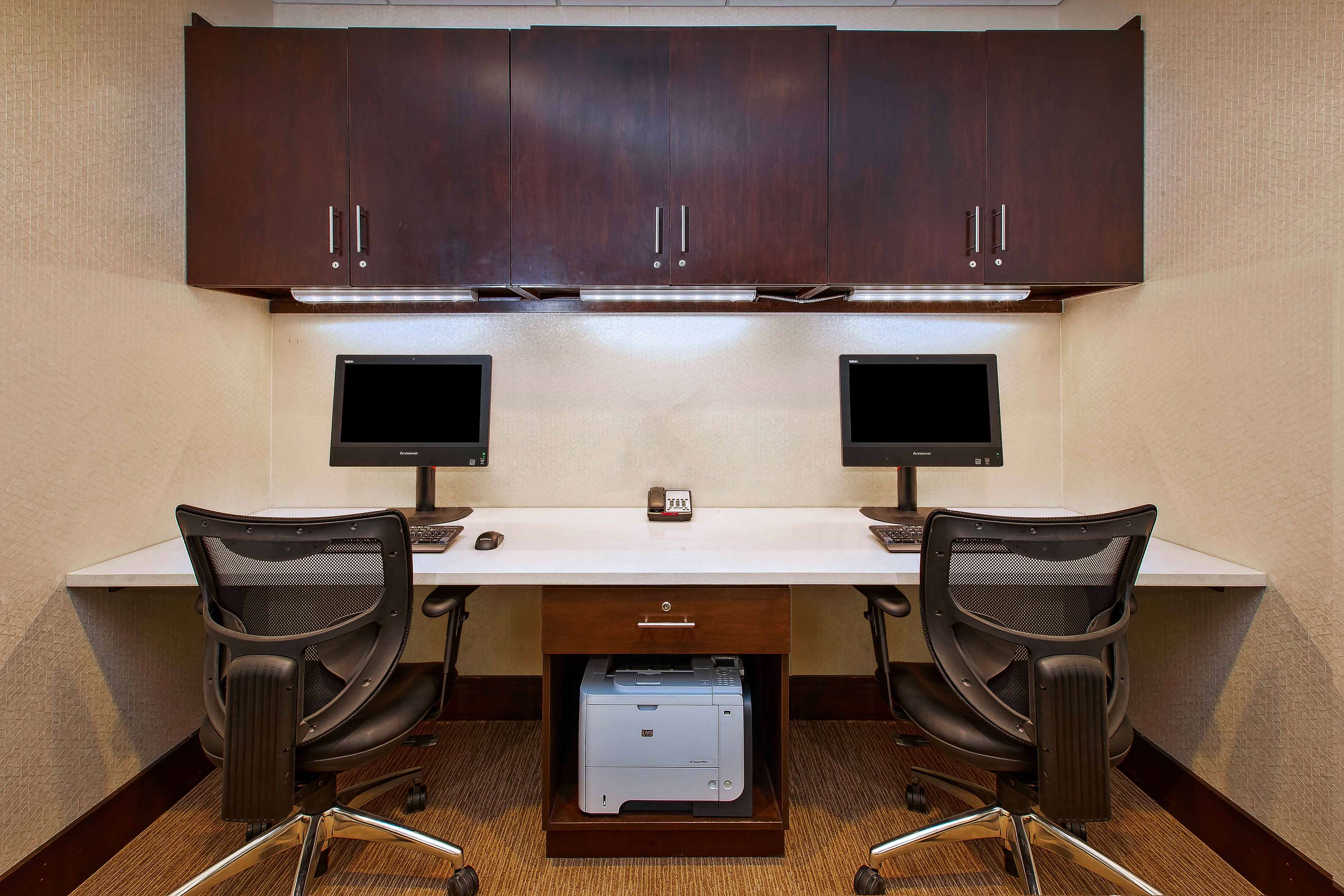 Hampton Inn by Hilton West Bloomfield Novi - photo 14