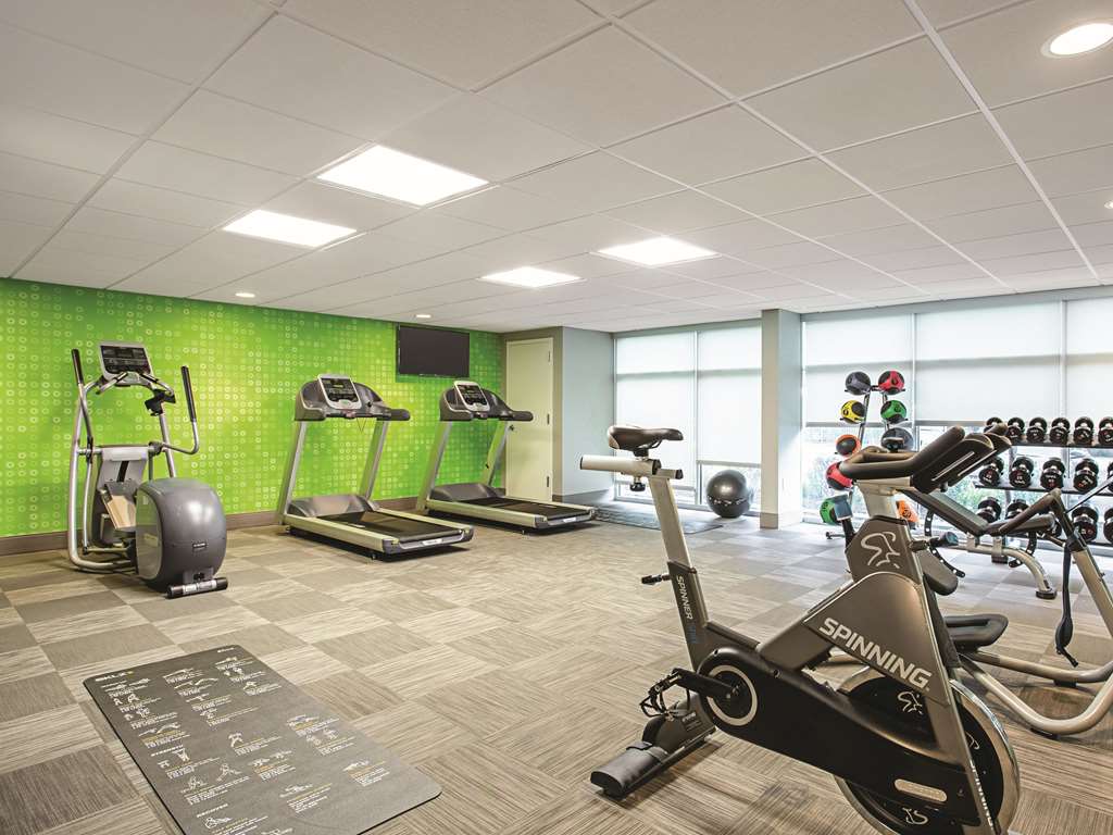 La Quinta Inn & Suites by Wyndham Baltimore N White Marsh - photo 8