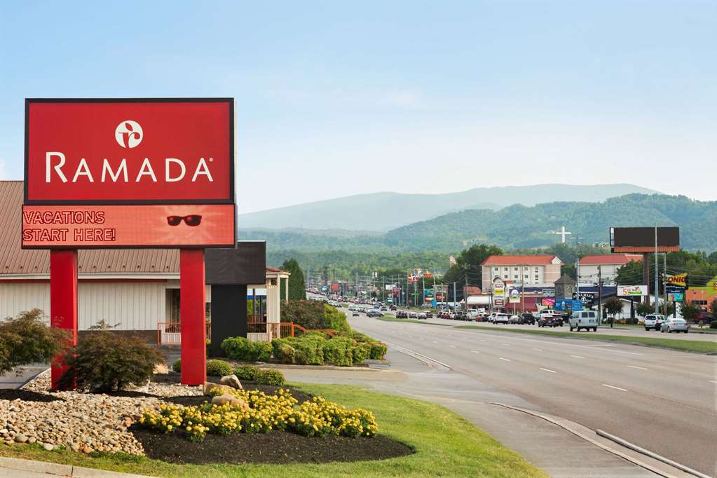 Ramada by Wyndham Pigeon Forge North - photo 38