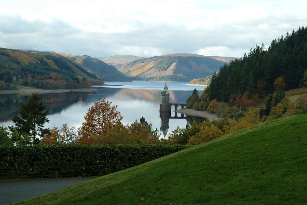 Lake Vyrnwy Hotel & Spa in Oswestry, United Kingdom