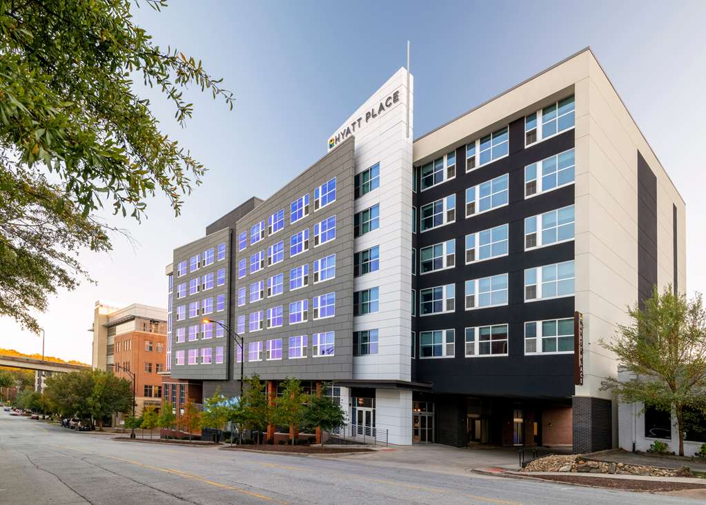 Hyatt Place Greenville Downtown - photo 31