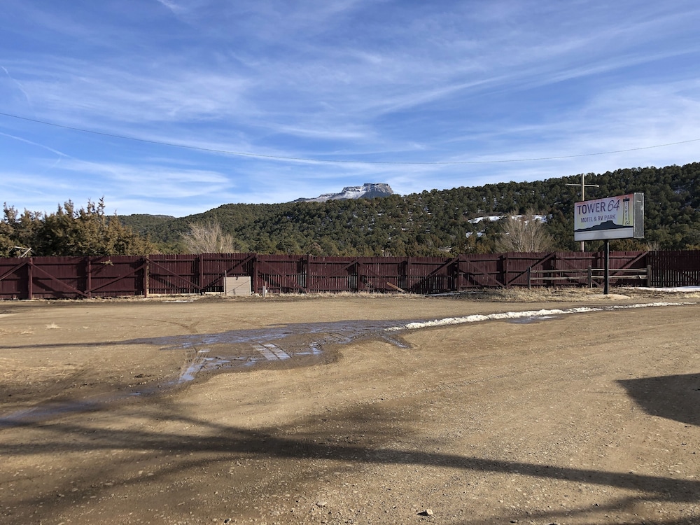 Tower 64 Motel & RV - photo 146