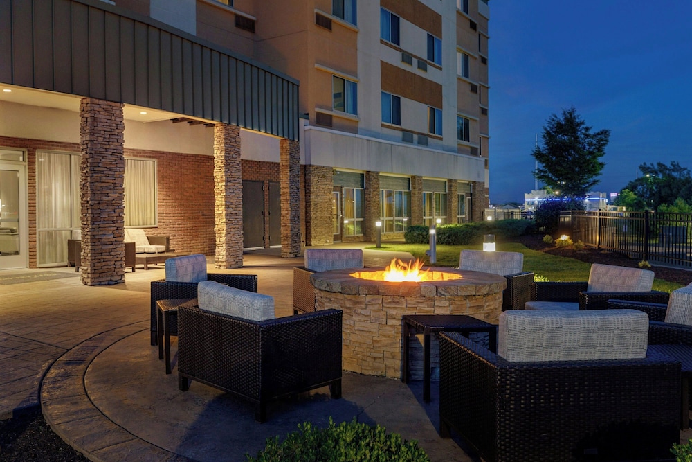 Courtyard by Marriott St. Louis St. Peters - photo 42