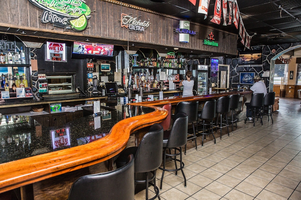 Florence Express Inn - photo 18