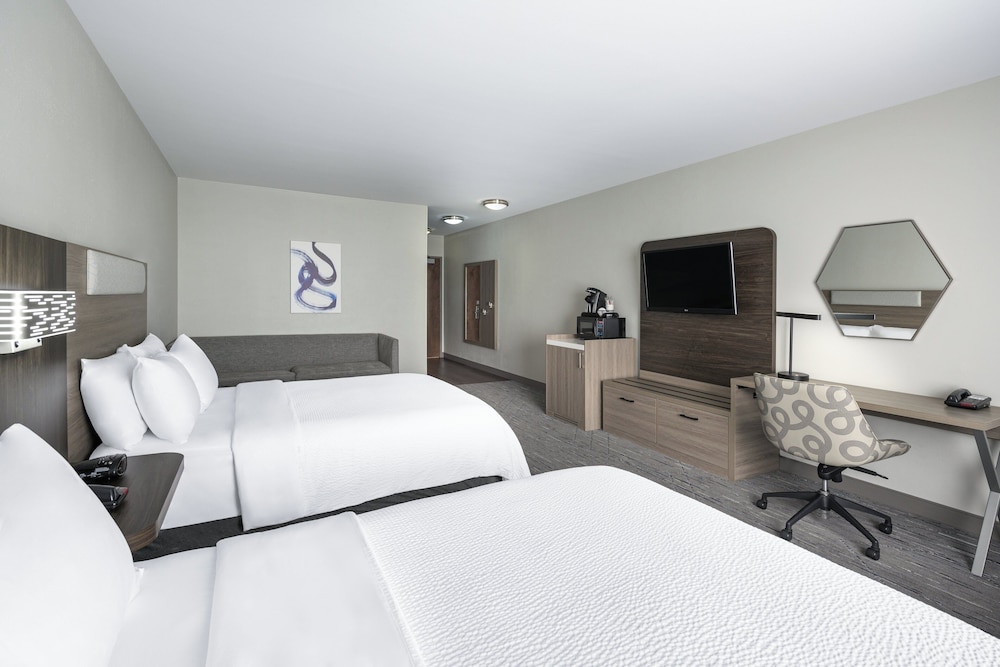 Holiday Inn Express Hotel & Suites Belgrade by IHG - photo 32