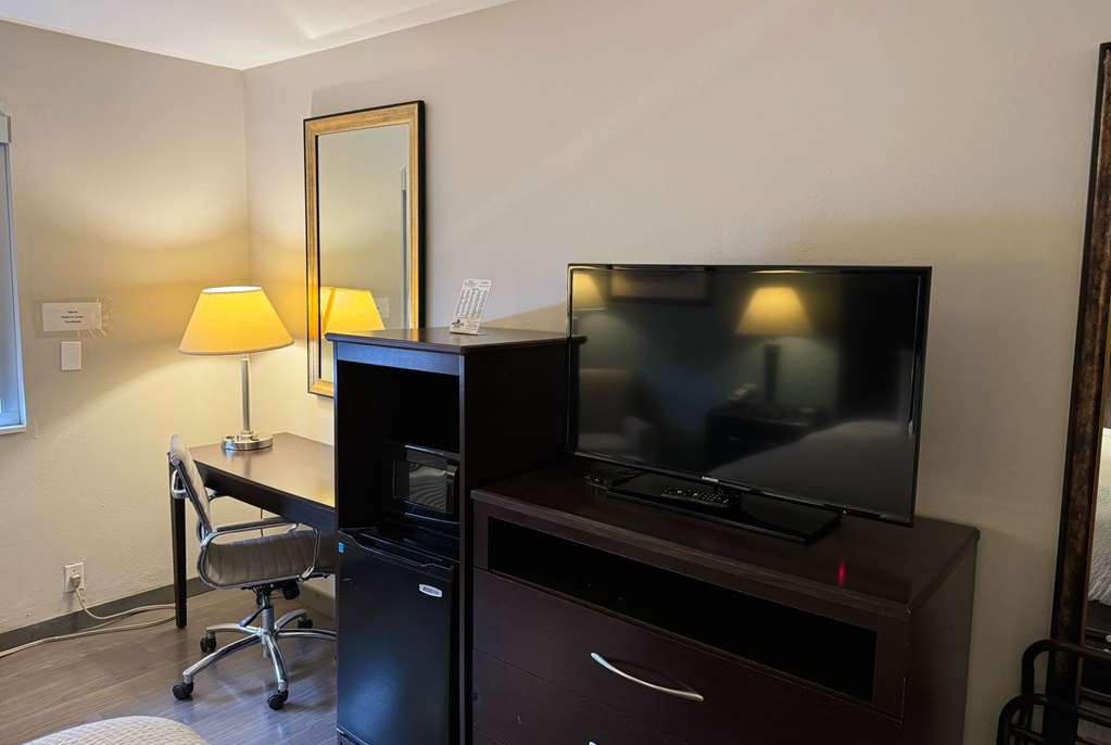 Baymont by Wyndham Tuscola - photo 18