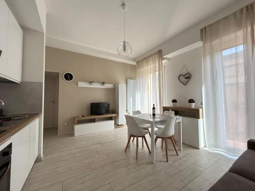 Dante Apartment by Florencehospitality Com — 4-Star Luxury Hotel in Florence, Italy