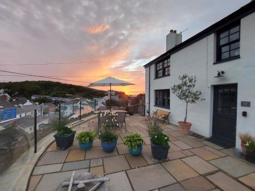 Ocean View Ground Floor Cottage Apartment Little Haven — 4-Star Luxury Hotel in Haverfordwest, United Kingdom