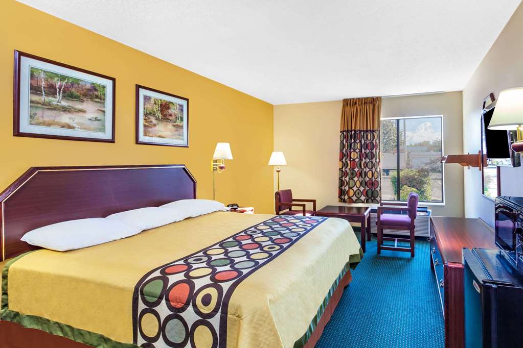 Super 8 by Wyndham Morristown South - photo 14