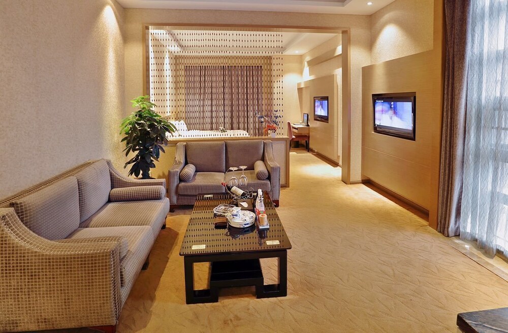 Pengke Boutique Hotel — 4-Star Luxury Hotel in Longhua, People's Republic of China