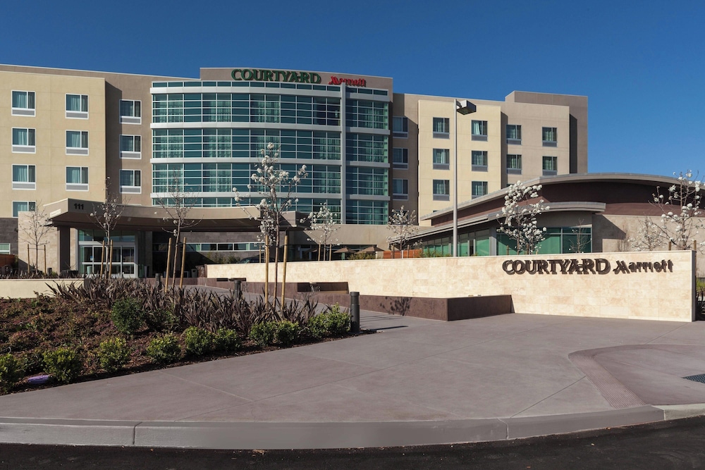 Courtyard by Marriott San Jose North Silicon Valley - photo 42