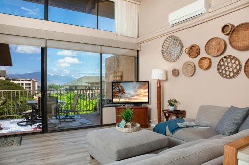 2BR in Kihei Loft Free Parking 3 min Walk to Beach — 4-Star Luxury Hotel in Kihei, United States
