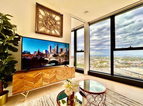 Highrise Best Location 2 Bedrooms & 2 Bathrooms — 4-Star Luxury Hotel in Melbourne, Australia