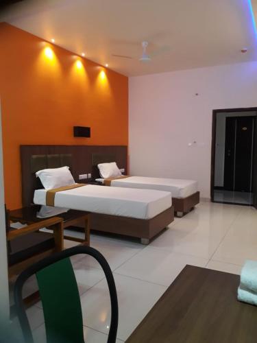 Hotel Seven Hills in Markapur, India