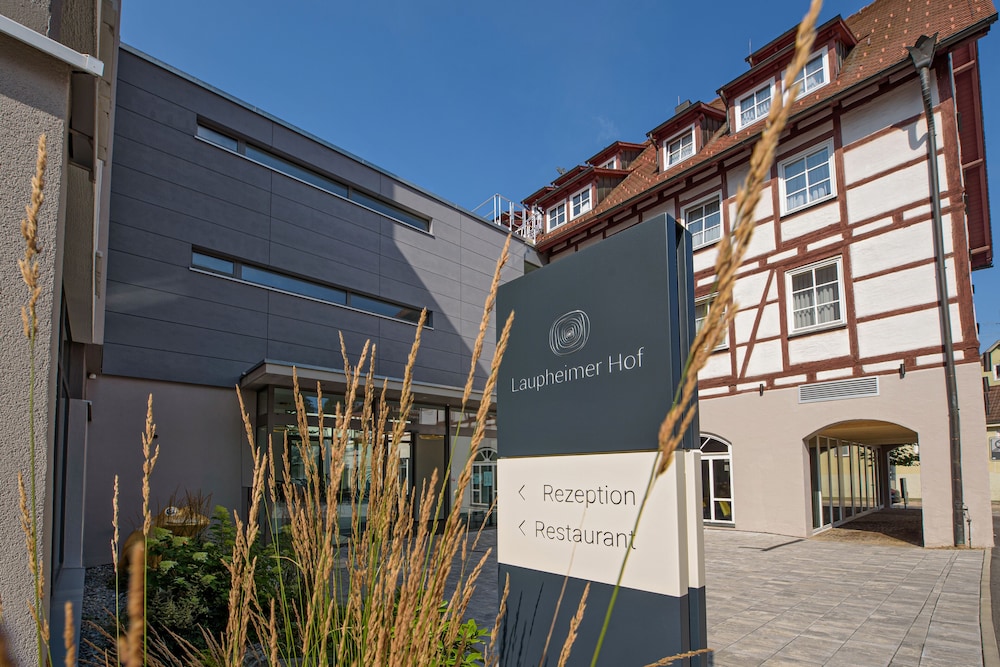 Akzent Hotel Laupheimer Hof — 4-Star Luxury Hotel in Laupheim, Germany