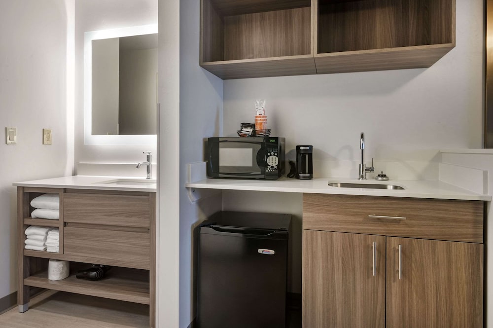 Comfort Inn & Suites Beaver Interstate 15 North - photo 15