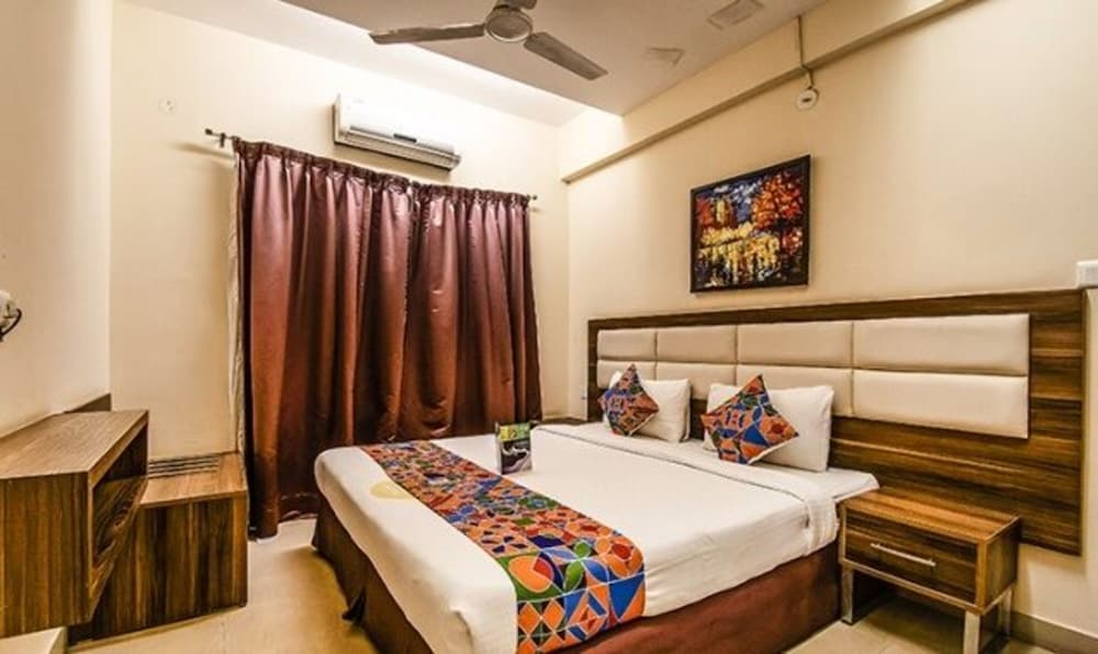 Fabhotel Celebrity Layout - last minute hotel in Bengaluru