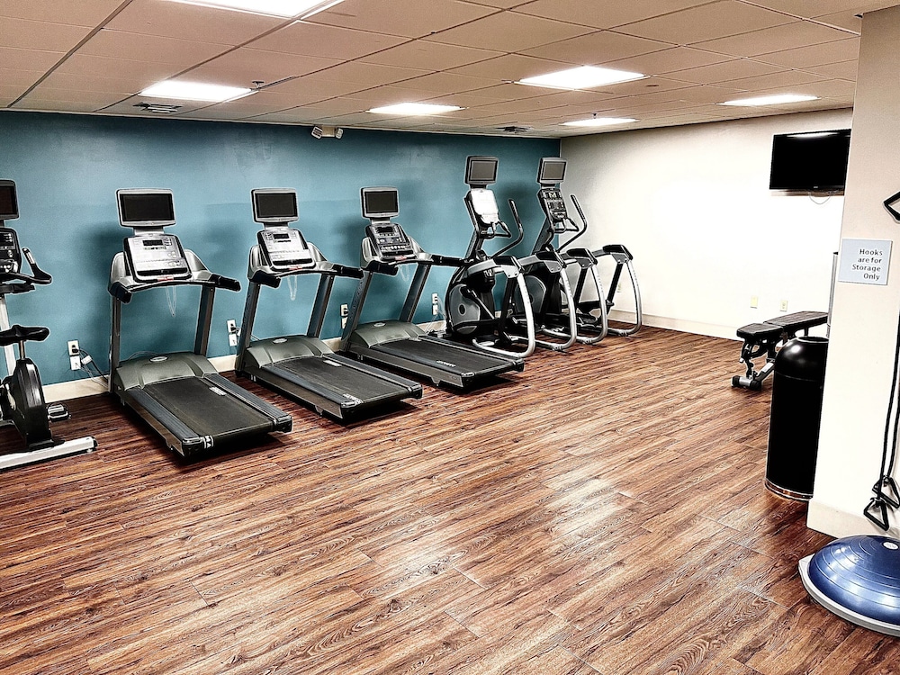 Holiday Inn Express Hershey Harrisburg Area by IHG - photo 42