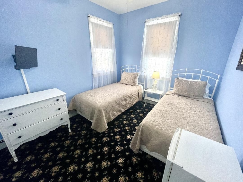 Quaker Inn - photo 7