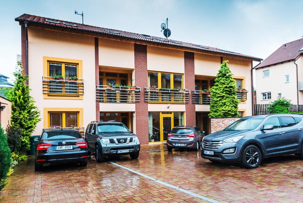 Hotel City - carbon neutral hotel in Pardubice