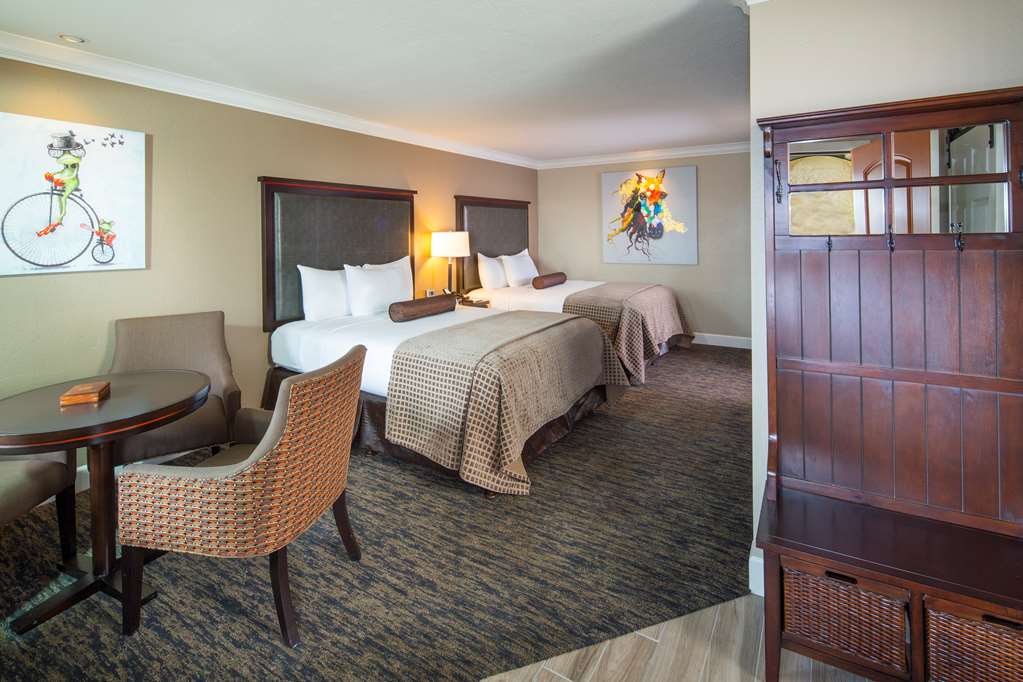 Best Western Plus Humboldt Bay Inn - photo 27