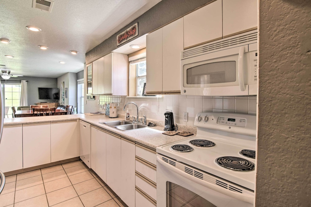 Holiday Hills Resort Condo with Hot Tub Access - photo 29