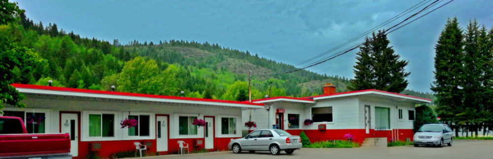 Boundary Creek Motel And Rv Park — Greenwood