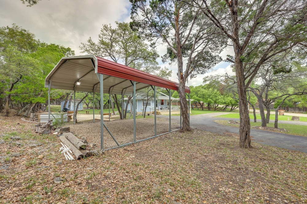 Canyon Lake Home with Resort Amenities and Fire Pit - photo 16
