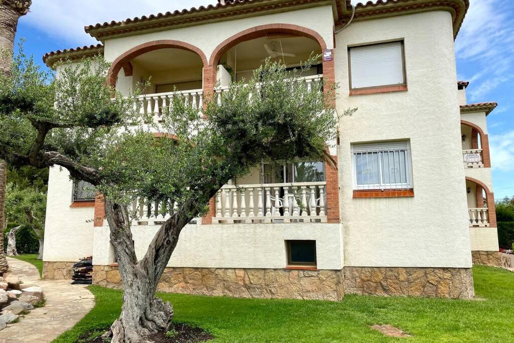 Apartamento Espectacular Cerca de la Playa — 4-Star Luxury Hotel in Mont-Roig Del Camp, Spain