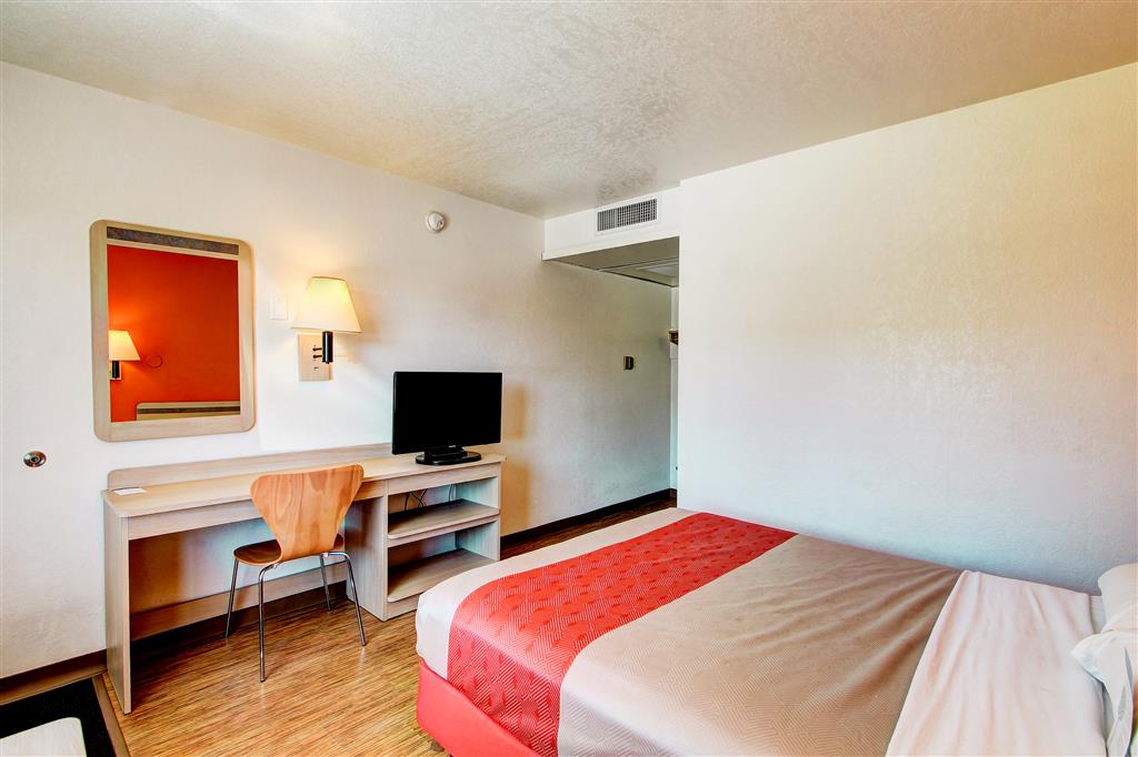 Motel 6 Denver CO Airport - photo 13