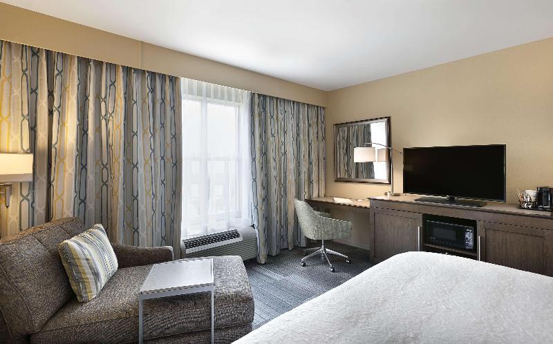 Hampton Inn & Suites Fort Mill - photo 16