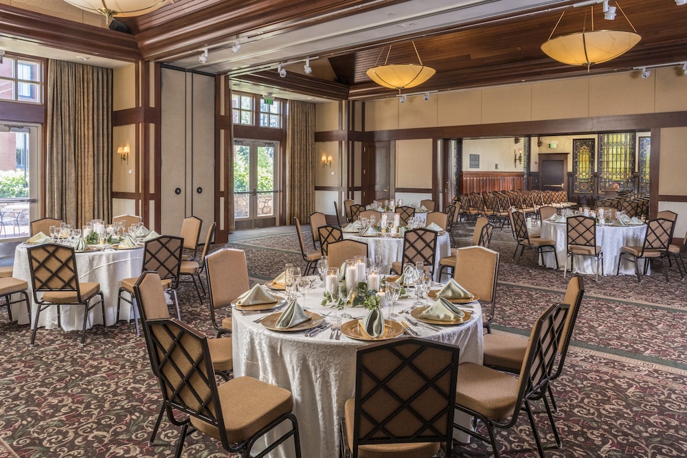Beechwood Hotel - photo 40