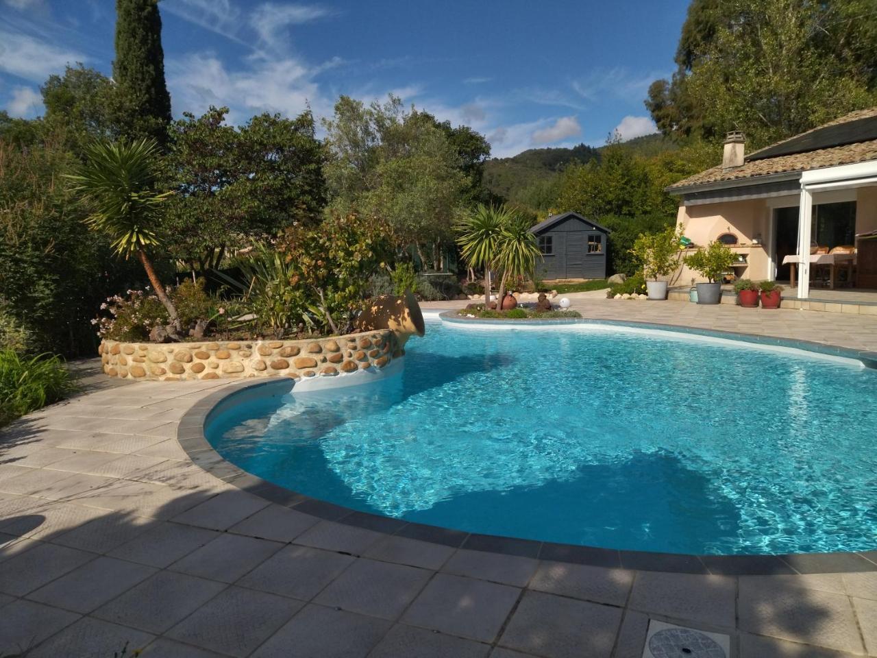 Les Petites Roches - last minute hotel in Unknown City