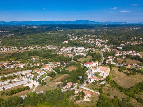 Villa Luna Nera by Interhome — 4-Star Luxury Hotel in Sveti Petar U Sumi, Croatia