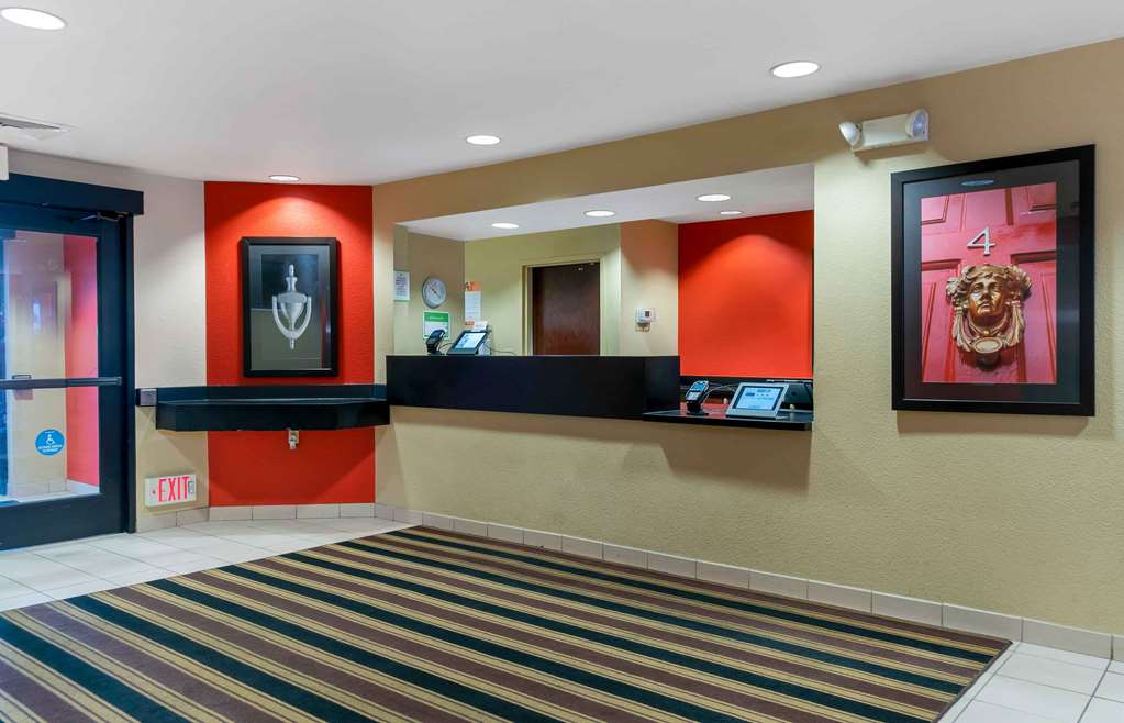 Extended Stay America Suites Detroit Metropolitan Airport - photo 4