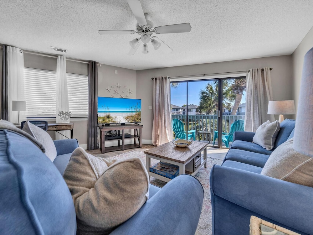 Crystal Village II Unit 16B - featured photo