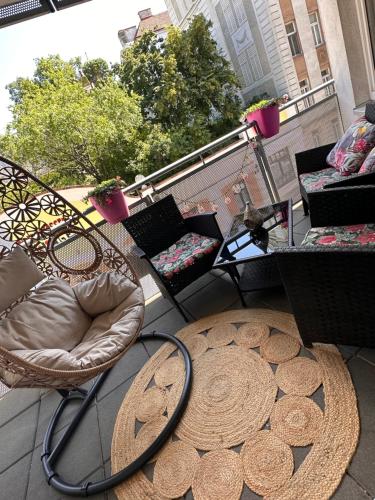 Vienna Citycenter Terrace Parking — 4-Star Luxury Hotel in Vienna, Austria