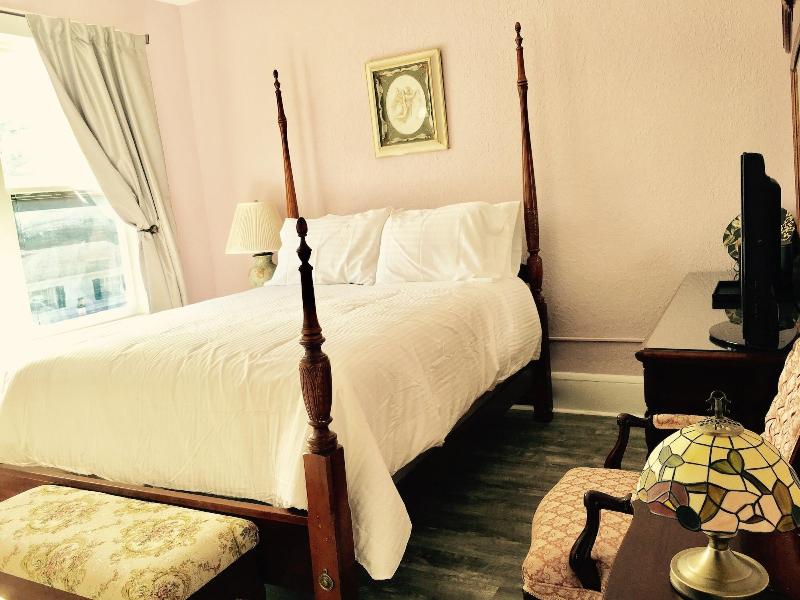 The DeLand Hotel - photo 20