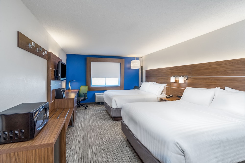Holiday Inn Express Howe by IHG - photo 14