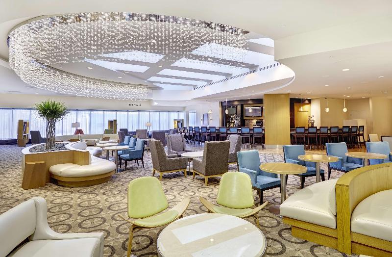 DoubleTree by Hilton Washington DC Crystal City - photo 9